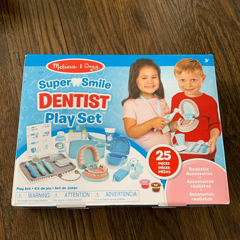 Melissa and Doug Dentist play set